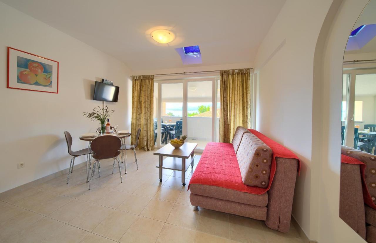 שילו Apartments Ivica Krk Island מראה חיצוני תמונה