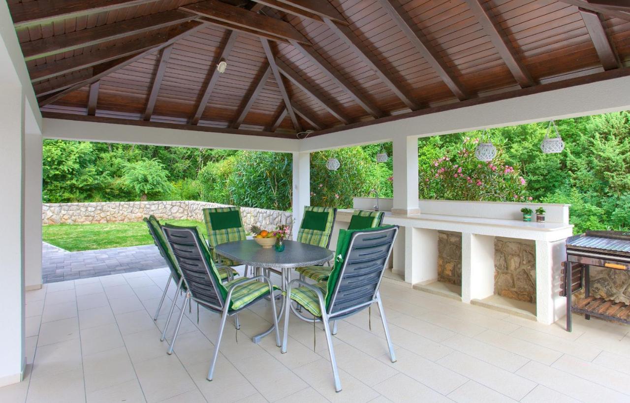 שילו Apartments Ivica Krk Island מראה חיצוני תמונה